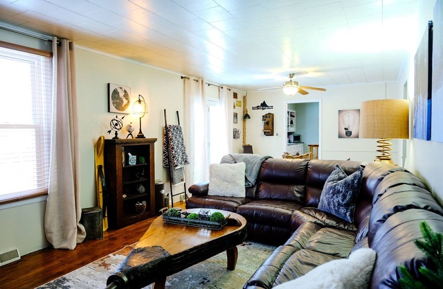 The SISU Shack - 4BR Trailside Stay