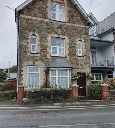 The Snug at Bay House