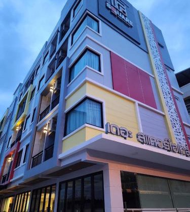 The Square Hotel เดอะสแควร์โฮเทลนครพนม