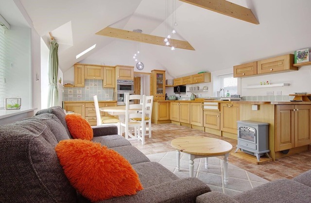 "The Stables" Country Retreat