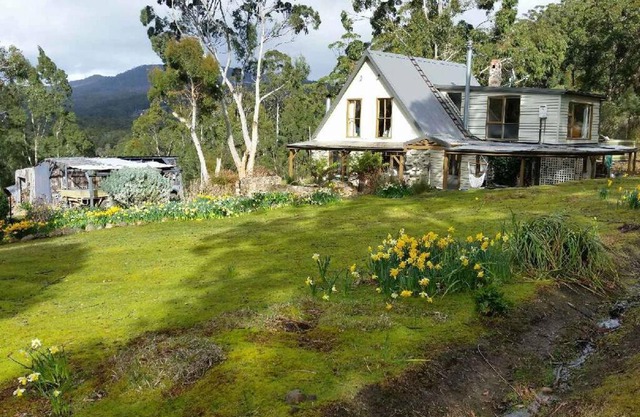 The Stone Cottage - Bruny Island
