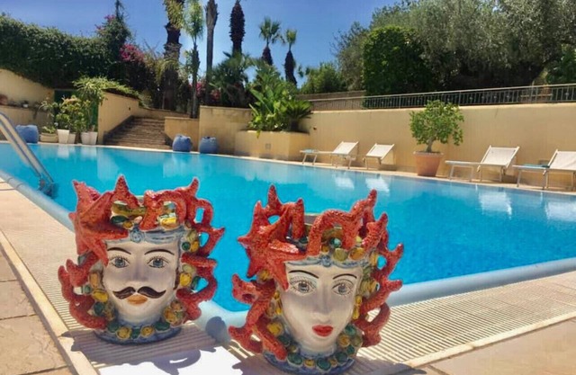 The String of Pearls in Marsala