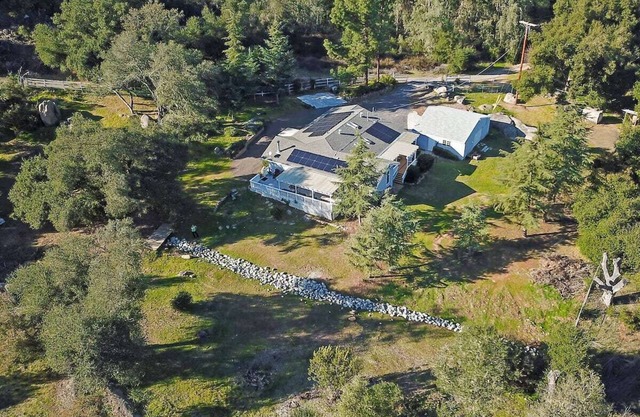 The Ultimate Family Mountain Retreat - Game Room, Hiking, Hot Tub