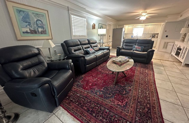 The Ultimate Fishing Retreat- Comfortable and Convenient!