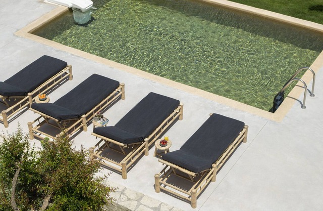 The Villa with the View, Villa Elia!