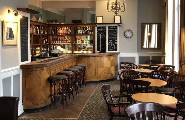 The White Lion Hotel