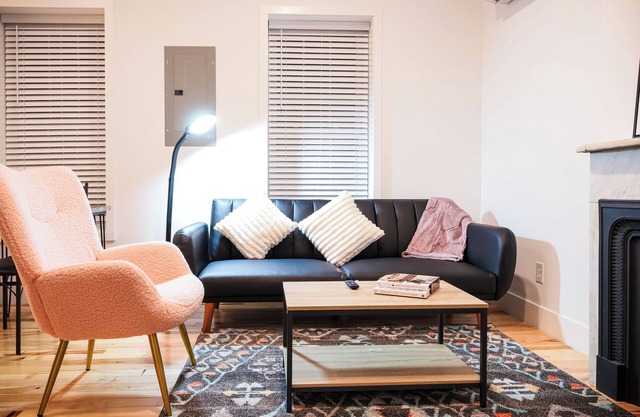 This apartment is a 1 bedroom(s), 1 bathrooms, located in Rochester, NY.