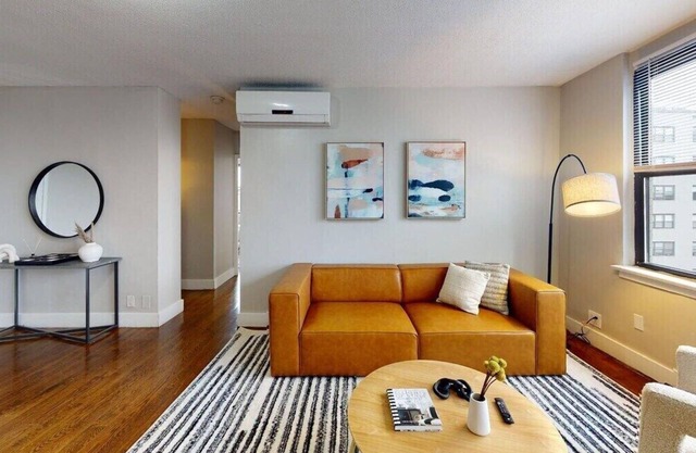 This apartment is a 2 bedroom(s), 1 bathrooms, located in Philadelphia, PA.