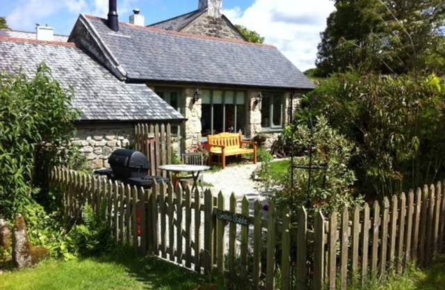 This little gem nestles in a peaceful valley between St Ives and Penzance