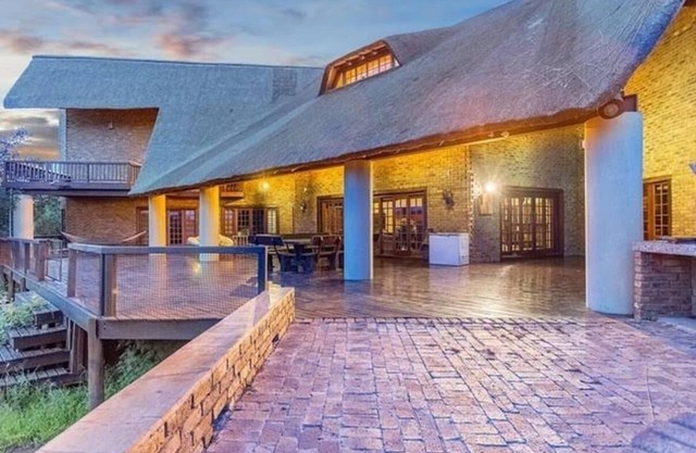 Tholo Private Game Lodge, Mabalingwe