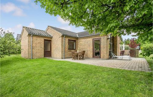 Three-Bedroom Holiday Home In Ebeltoft