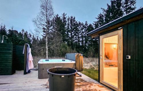 Three-Bedroom Holiday Home In Jerup