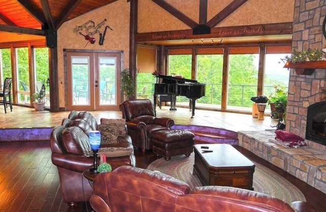 Timber Ridge Lodge with a view