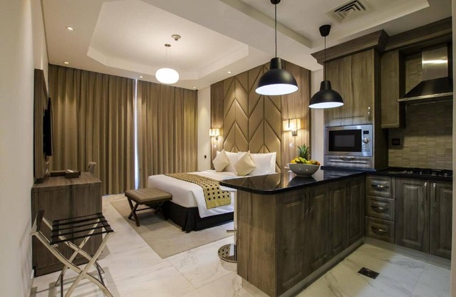 TIME Onyx Hotel Apartment