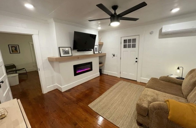 Tiny House Near Beach & Naval Base - Privacy Fence