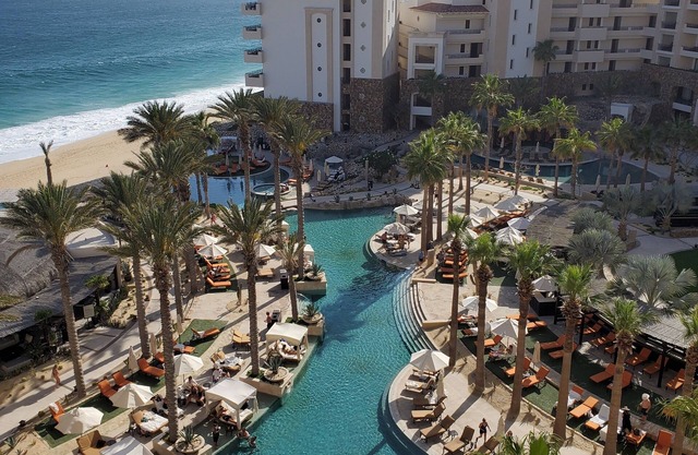 Tip of Baja Sur. On ocean. 5 minutes to Cabo Marina