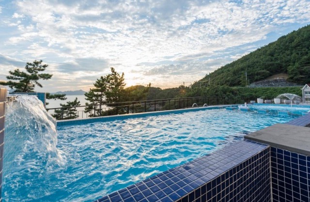 Tongyeong Nerja 21 Pension