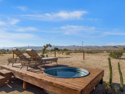 Total Serenity Cowboy Pool Fire Pit Views