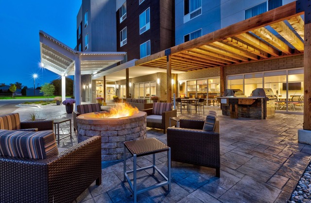 TownePlace Suites by Marriott Grand Rapids Airport Southeast