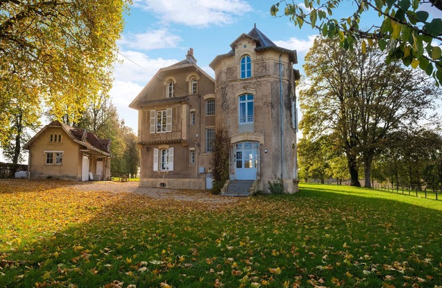 Tranquil Villa in Champagne