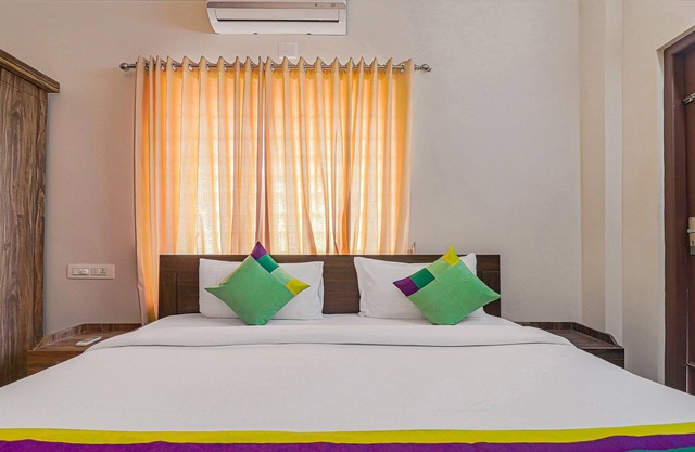 Treebo Trend Oryx Homes