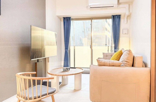 Triphome Sugamo 2024 New 3 mins 2 stations 12