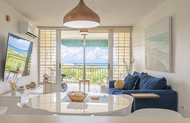 Tropical, Bikes, Bio Bay & Vibes, Top Location