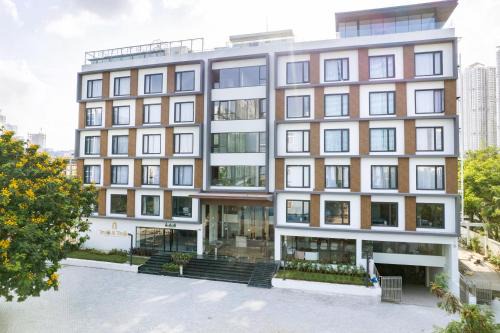 Trunk and Trolley , A Luxury Boutique Hotel, Gachibowli, Hyderabad