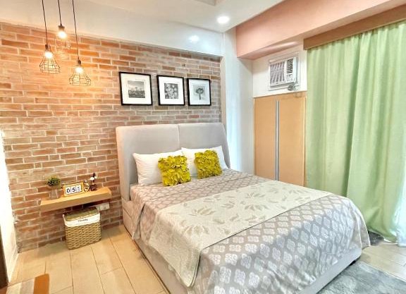 Two Palm tree villa Aesthetic Condotel