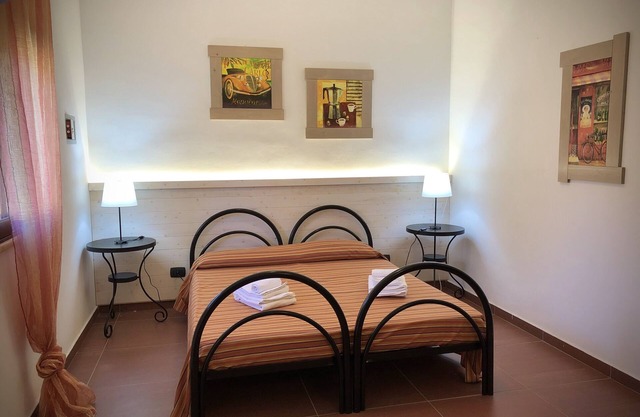 Two-room apartment 32 m2 with veranda facing the sea