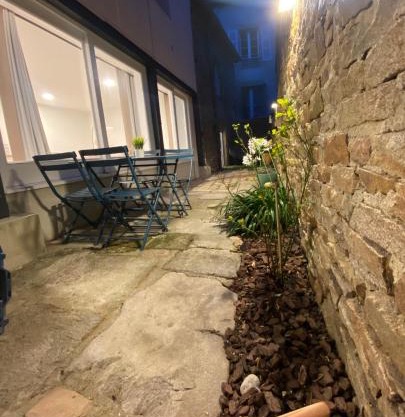 Ty Guenhaël petite maisonnette avec extérieur intra-muros proche port de Vannes