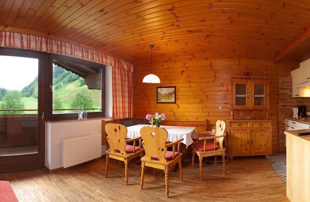 Type 3 App. Hocharn u. Schareck - Wohnr. + 2 Schlz - Luggau, guesthouse