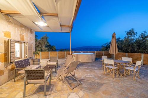 Tzortzatos Tiny Home