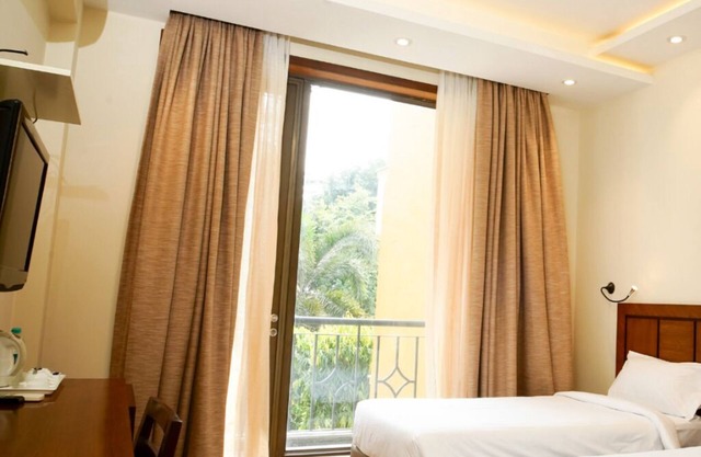 UDS Villa - Next to VFS, Walking to Connaught Place