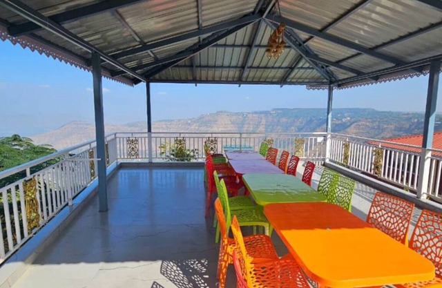 Ultra Luxurious 5 Bed Pool Villann