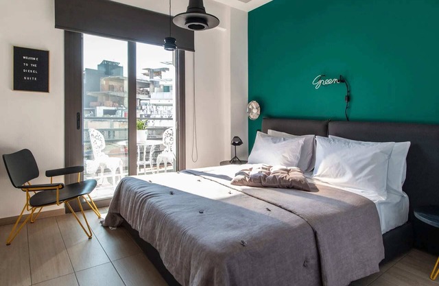 Unique 1BR Double Suite with Balcony