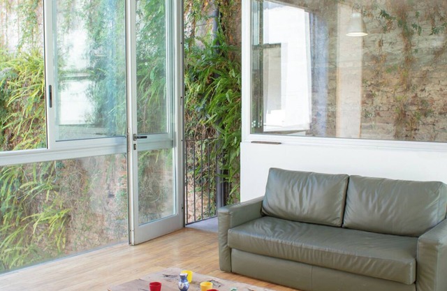 Unique 800 SQF modern, sunny, & inspiring Buenos Aires central spot stress-free.