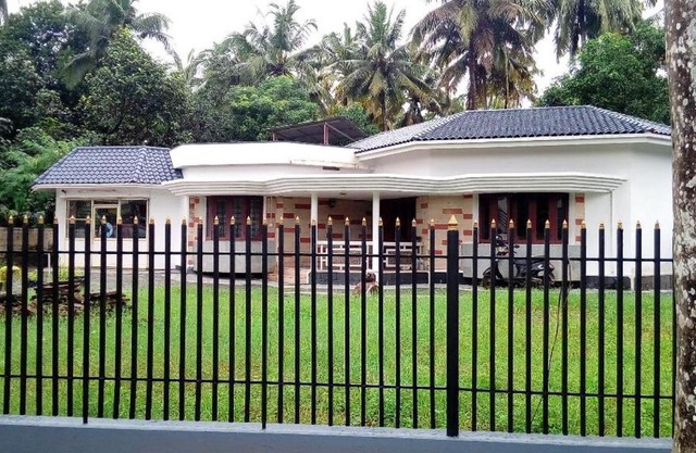 UNIQUE HOMES