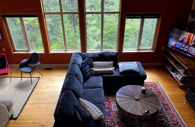 Unique riverside chalet with 1 acre of private forest