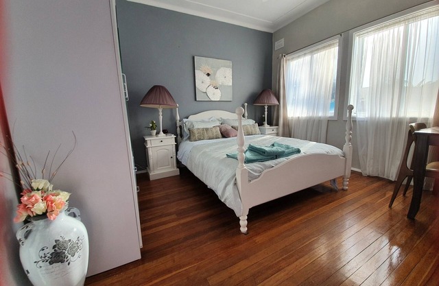 Unit 4 - Wanda Beach and Cronulla Golf Course - 5 min walk - Quiet street