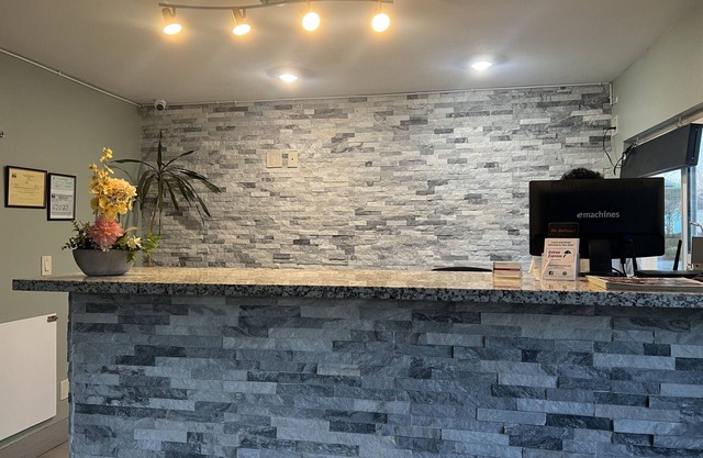 University Inn Chico