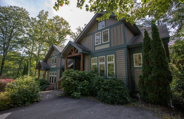 Upscale Echota Condo with Forest Views