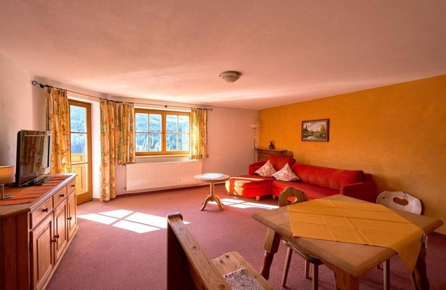 Vacation apartment 1 - Ferienhof Almfrieden