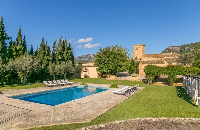 Vacation home for 12 guests with 1200m² in Andratx (96246)