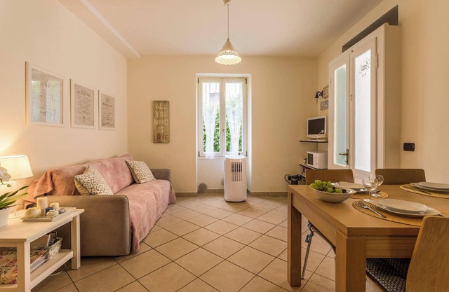 Vacation Home "Il Nido" with Mountain View, Wi-Fi, A/C & Garden