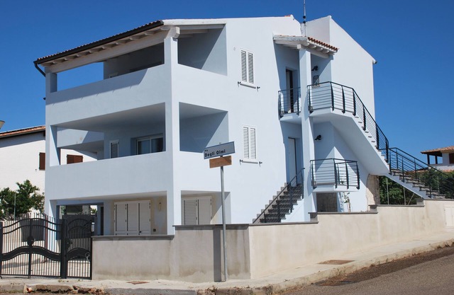 Vacation in the House of Dreams