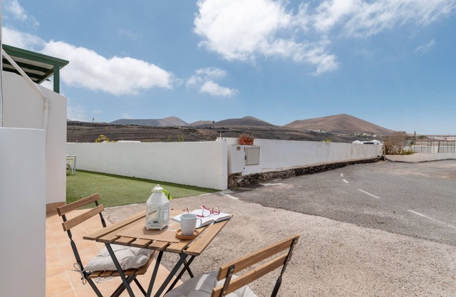 Vacation 'La Dehesa I' with Mountain View and Wi-Fi