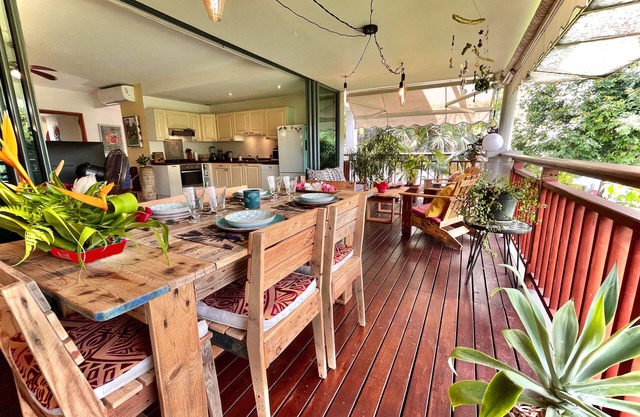 Vaiava Beach Carlton- Tahiti - beachfront luxury residence & pool - 4 pers