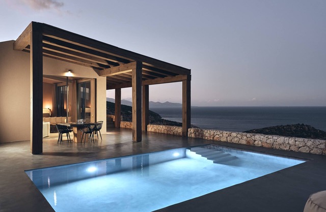 Vais luxury villas