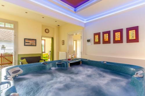 Varázsfészek Vendégház